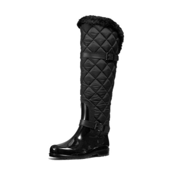 New Michael Kors Quilted Shearling Winter Belted Boots- Size 7- (fits like 8) - Picture 14 of 14
